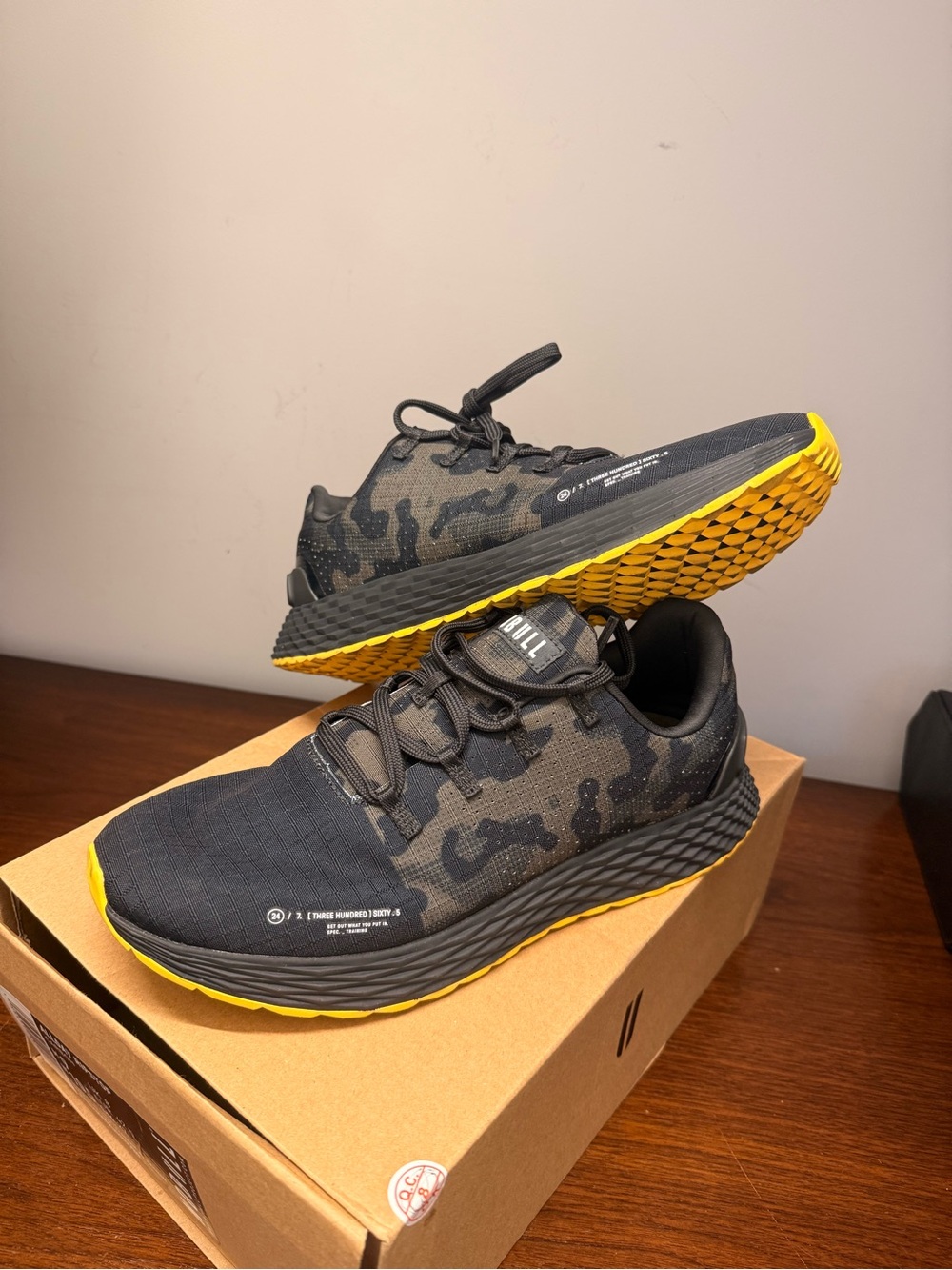 LIKE NEW Nobull All day Ripstop